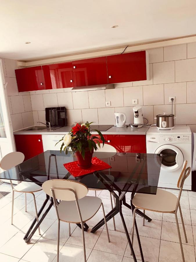 Belle Maison Avec Jardin Rdc T3 De 70M2 Vacances Ou Cure Thermale Rochefort Esterno foto