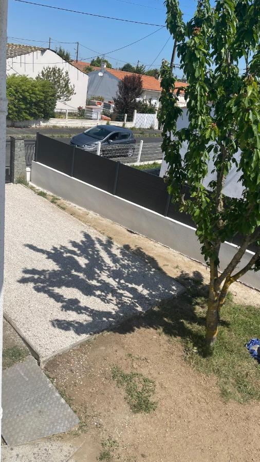 Belle Maison Avec Jardin Rdc T3 De 70M2 Vacances Ou Cure Thermale Rochefort Esterno foto
